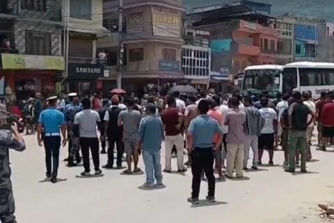 गण्डकीमा यातायात बन्द : पोखराबाट काठमाडौँ र चितवनतर्फ २५ बस स्कर्टिङ