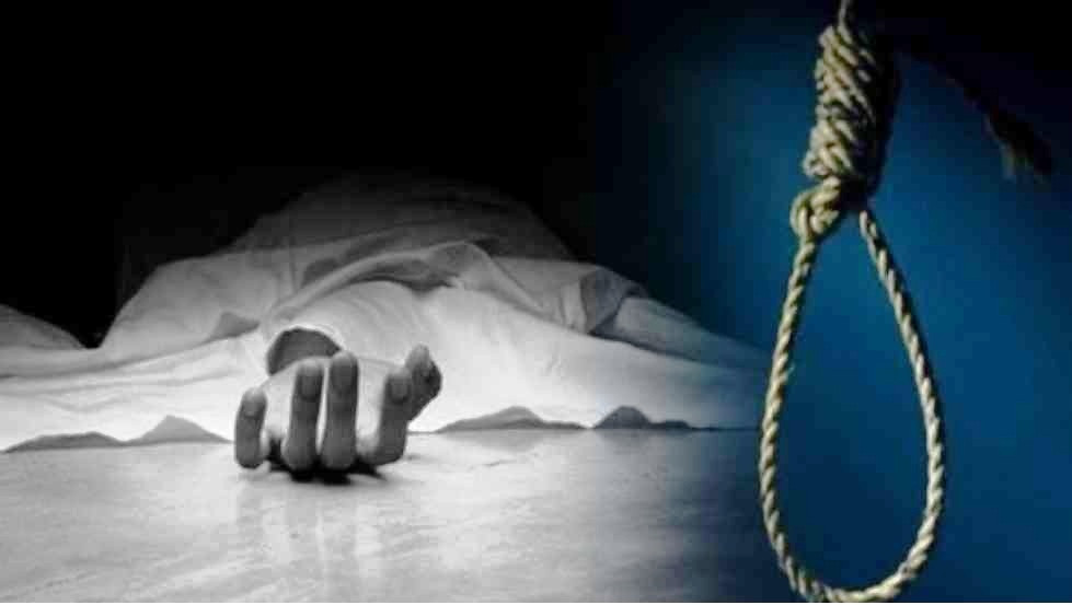 पत्रकार प्रजापति झुण्डिएको अवस्थामा मृत फेला
