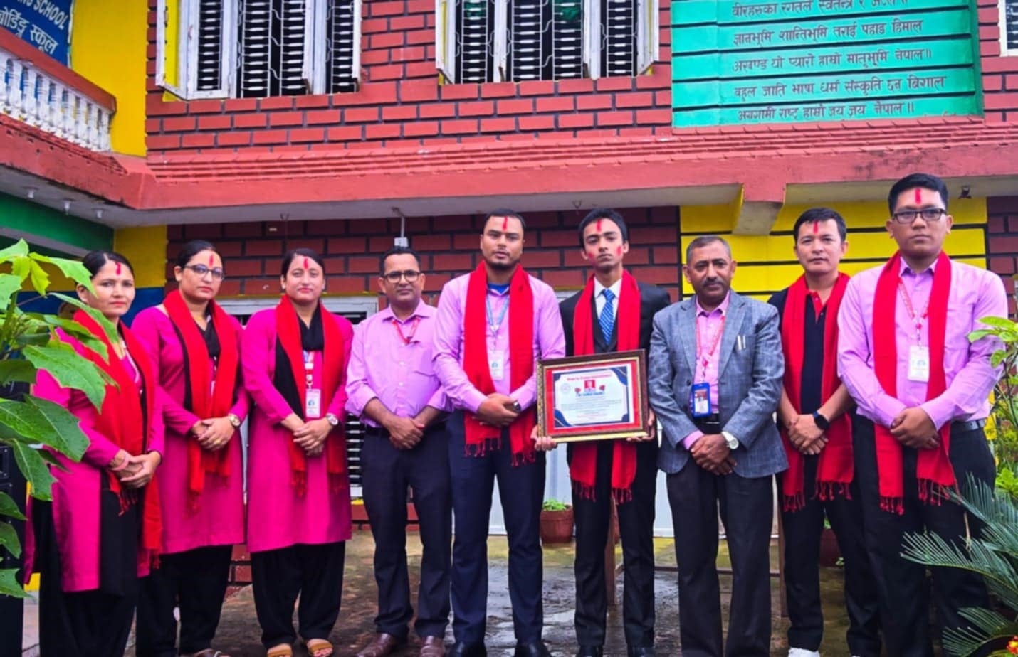 गोरखाको मोडर्न बोर्डिङबाट ४ जिपिए ल्याउने बगालेलाई ४० हजार नगद सहित सम्मान