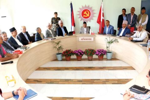 एमाले सचिवालय बैठक : ७० बर्से उमेरहद हटाउने प्रस्ताव