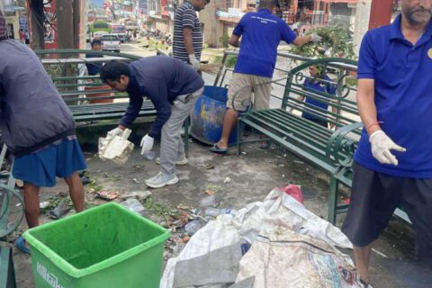 क्लबका संस्थापक अध्यक्षको जन्मदिनमा सरसफाई कार्यक्रम