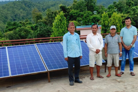 भीमसेन थापाको जागेश्वर मा.विमा सहयोग जुटाएरै विद्यालयमा सोलार जडान