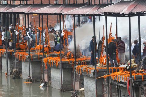राष्ट्रिय झन्डा ओढाएर जेनजी सहिदको अन्त्येष्टि