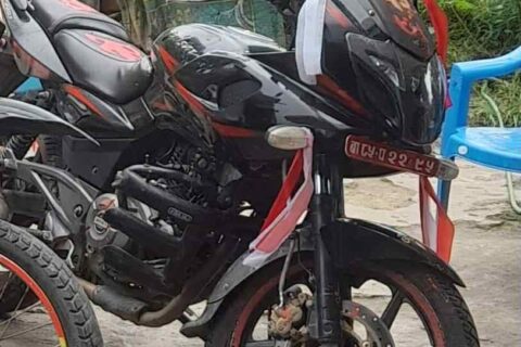 गोरखामा गएराती मोटरसाईकल चोरी