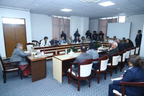 प्रधानमन्त्री कार्की नागरिक समाजका अगुवासँग अन्तर्क्रिया गर्दै