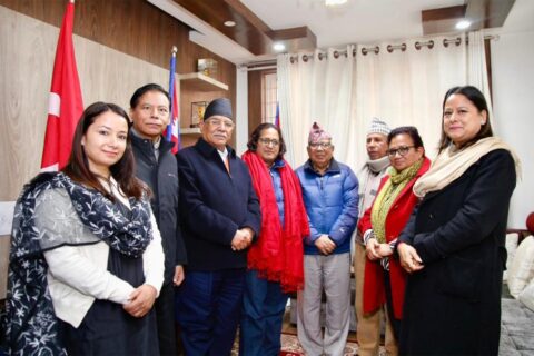 नागरिक अगुवा युग पाठक नेपाली कम्युनिस्ट पार्टीमा प्रवेश