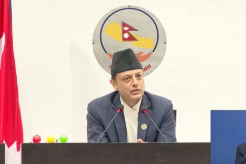 सदनमा आउने नआउनेबारे प्रधानमन्त्रीसँग संवाद गर्छु : सभामुख