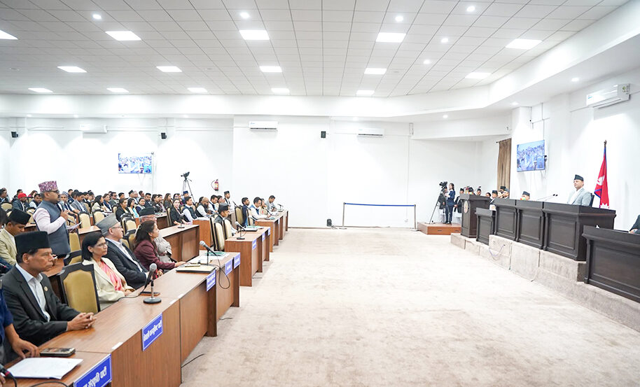 विपक्षीले नाराबाजी नछाडेपछि प्रतिनिधिसभा बैठक २५ गतेसम्मका लागि स्थगित