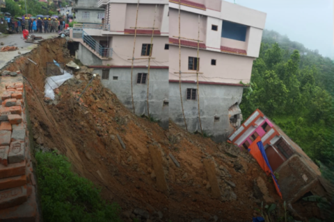गोरखामा पहिराले घर पूर्ण क्षति, एक घाइते