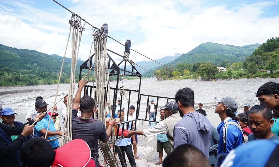 त्रिशूली वारपार गर्न तुइन बन्द हुँदा जनजीवन प्रभावित
